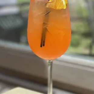 Sangria. Very peachy!