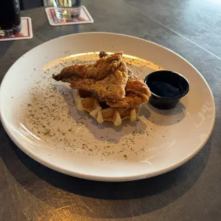 Chicken & Waffles