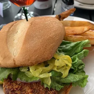 Seitan-derloin Sandwich