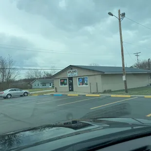 Upland Liquor