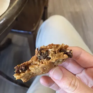 Peanut Butter-Oatmeal-Chocolate Chip