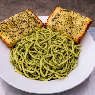 House-made Spaghetti with Pesto