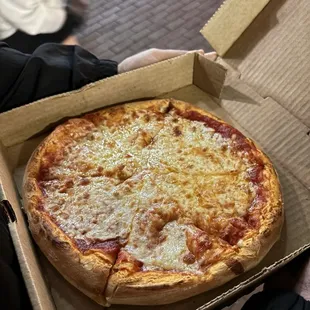 10 inch cheese pizza