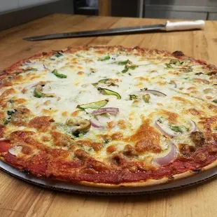 16 inch chicago stype pizza!!