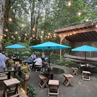 outdoor dining area