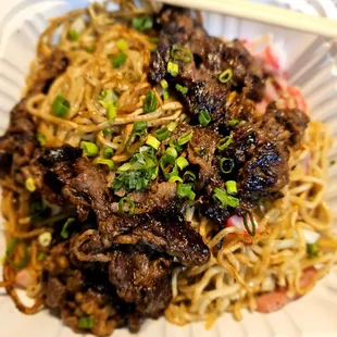 Dinner@/Upscale Hi/Diners; 12/7/2024.I ordered one of my Usuals from there, Fried Noodles w/Teri beef.(Incl'd; Hamburger Curry &amp; Bento). LOL