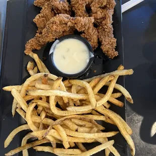 chicken wings and fried chicken, food