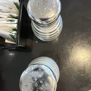 Clogged pepper shaker
