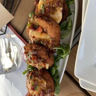 Fried green tomatoes