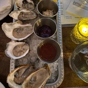 Happy Hour Oysters