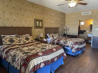 Tombstone Monument Guest Ranch