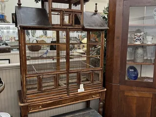 Sandusky Street Antiques