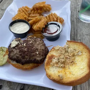 Black &amp; Blue Burger