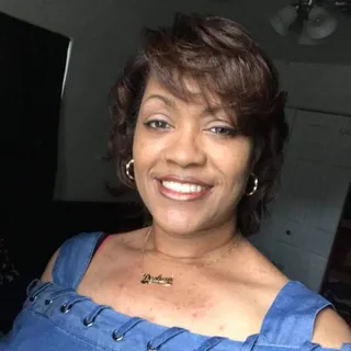 Deedee G.