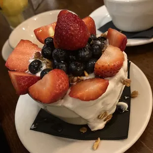 Fruit cup with yogurt and granola