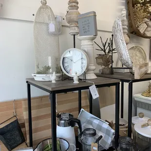 Kitchen items and kitchen decor