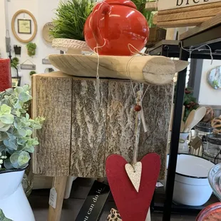 Vintage teapot and hearts