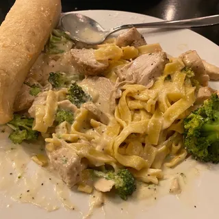 Chicken Alfredo