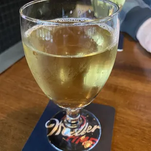 Seattle&apos;s pineapple agave cider