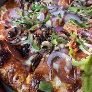 Thin crust uptown special