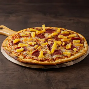 Hawaiian Pizza, a delicious turkey bacon with pineapple