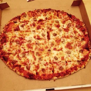 Sunday Night Special - 20" 1-topping pizza for $15.00, Sausage was our choice, it was huge! 6 out of 10