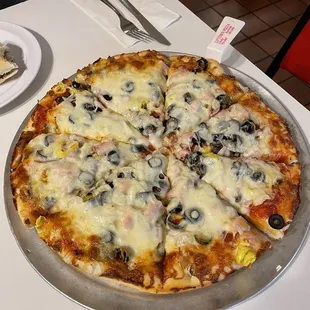 Pizza with everything but &apos;fish&apos;.