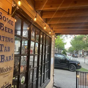 the outside of the pub