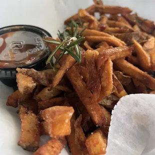 Lukewarm fries......