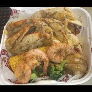 Dungeness Platter/w grilled shrimp