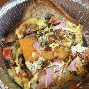 Wow... This is an embarrassing attempt at an omlette