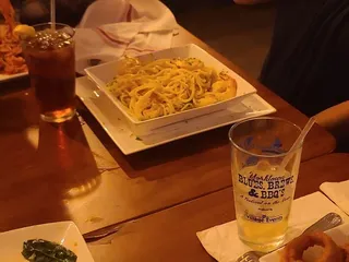 Mama Rosalia Pizza & Subs