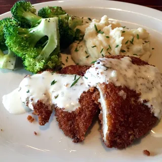 Pecan Crusted Chicken Salad