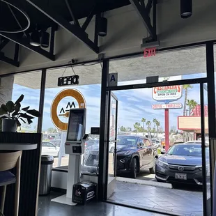 Self ordering kiosk