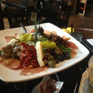Antipasto Toscano
