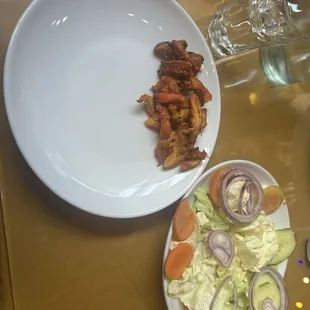 Showing the ridiculously low amount of chicken and zero dressing