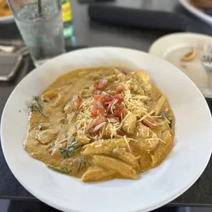 Salmon pasta bowl