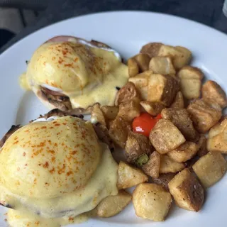 Eggs Benedict