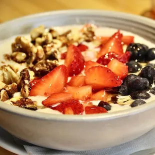 The Breakfast Quinoa surprised us all - everyone loved it! The warm quinoa had a sweet, nutty flavor that complimented the cool fruit.