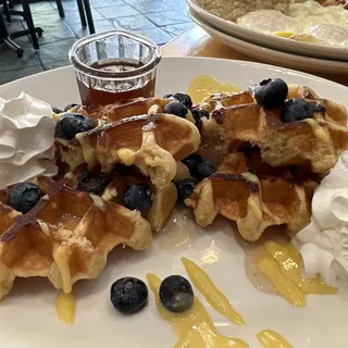 Belgian Pearl Waffles