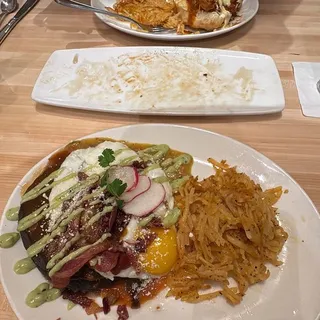 Award-Winning Buttermilk Biscuit & Sage Sausage Gravy