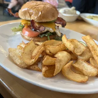 Avocado & Cheddar Chicken Melt