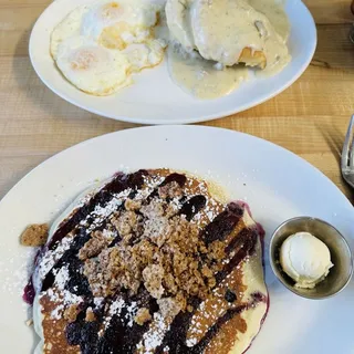 Award-Winning Buttermilk Biscuit & Sage Sausage Gravy