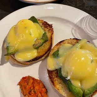 Eggs Benedict