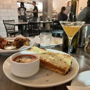 Appetizers garlic bread and wings