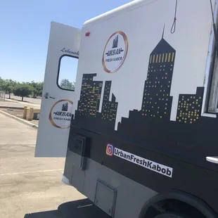a food truck parked in a parking lot