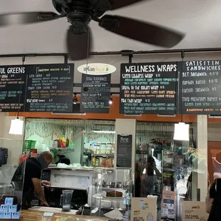 Salads, wraps, sandwiches...