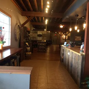 Wonderful coffeeshop with very cute rustic type decor.