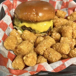 Urban burger and tots
