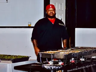 Warren’s 916 Eats